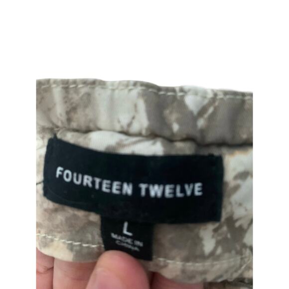 Women’s Camo Jumpsuit Overalls Hunting Cargo Pants Size L, Fourteen Twelve - Picture 5 of 6